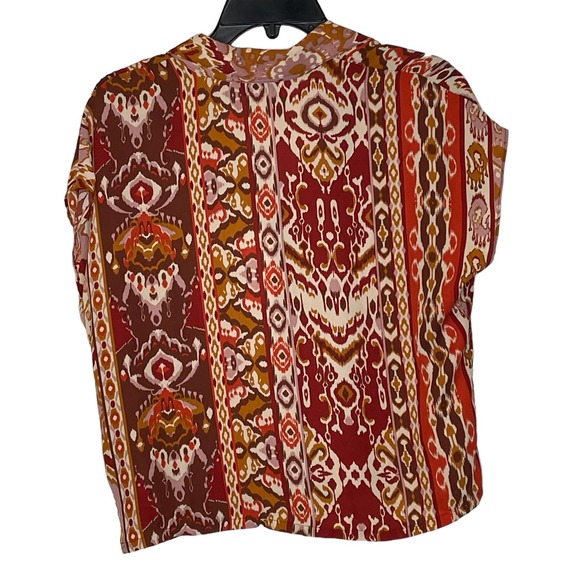 Cupcakes & Cashmere Button Up Blouse Small Women Boxy Fit Aztec Tribal Print NWT - Picture 8 of 8